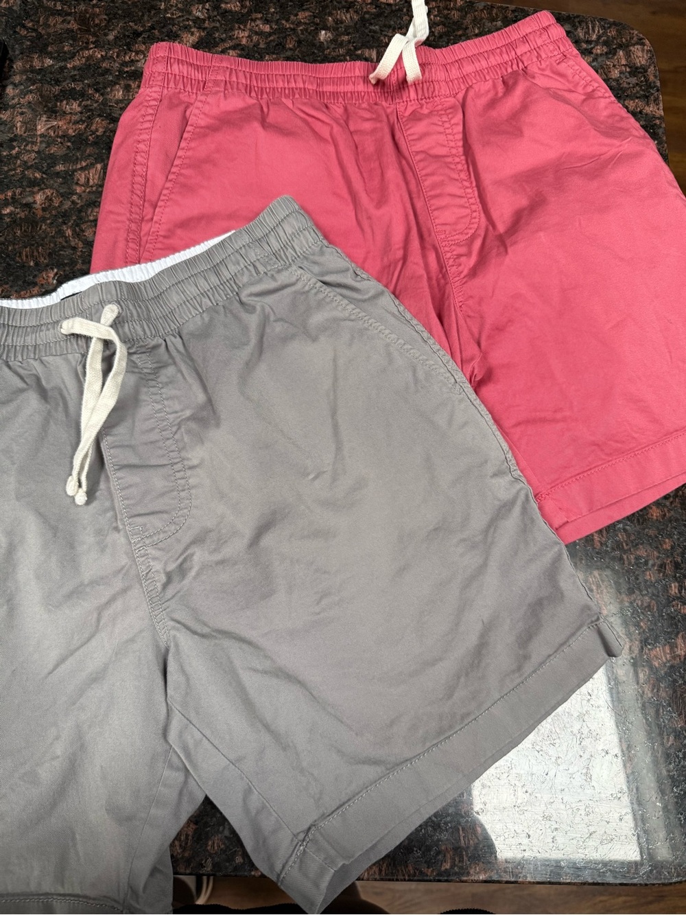 Men’s J Crew Casual Drawstring Shorts in Salmon and Gray